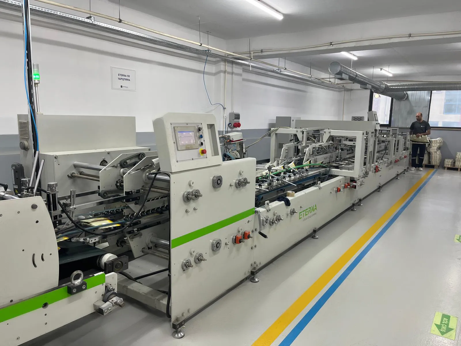 Eterna Yapıştırma Makinesi Üretim Hattı