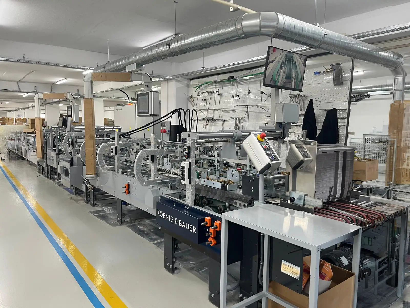 Koenig Bauer Kutu Yapıştırma