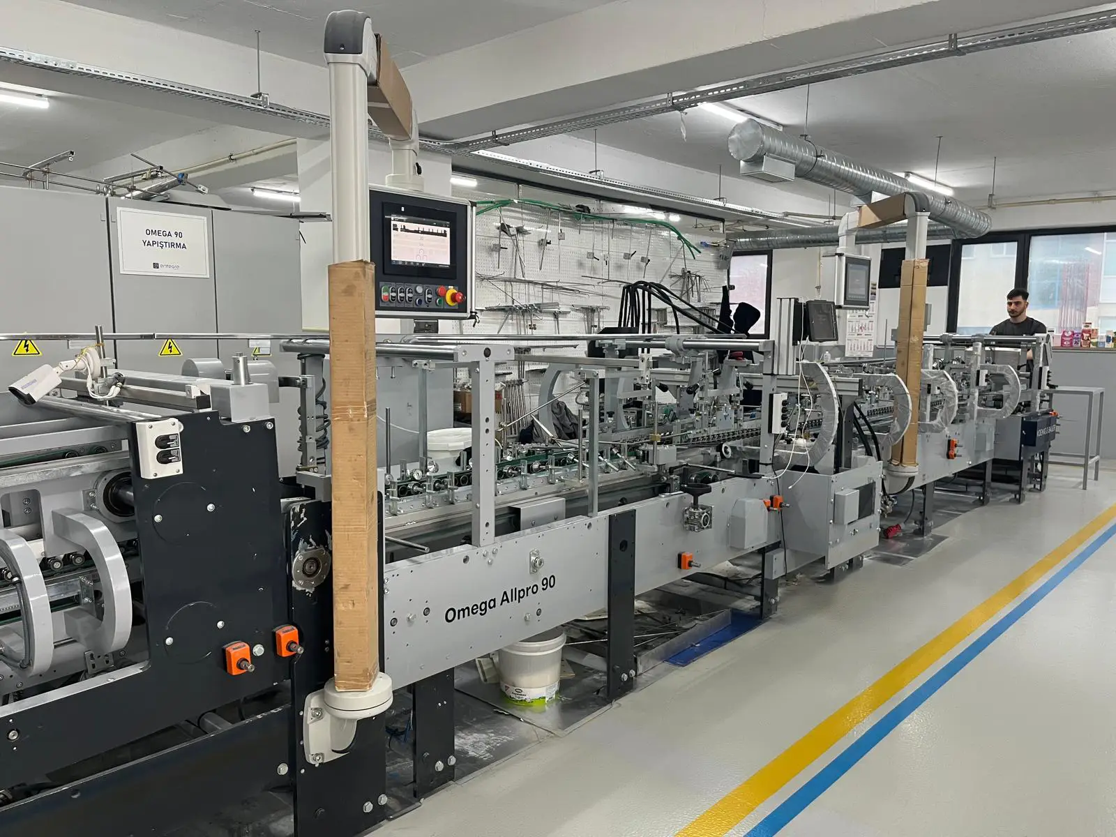 Omega Allpro 90 Yapıştırma Ön Görünüm