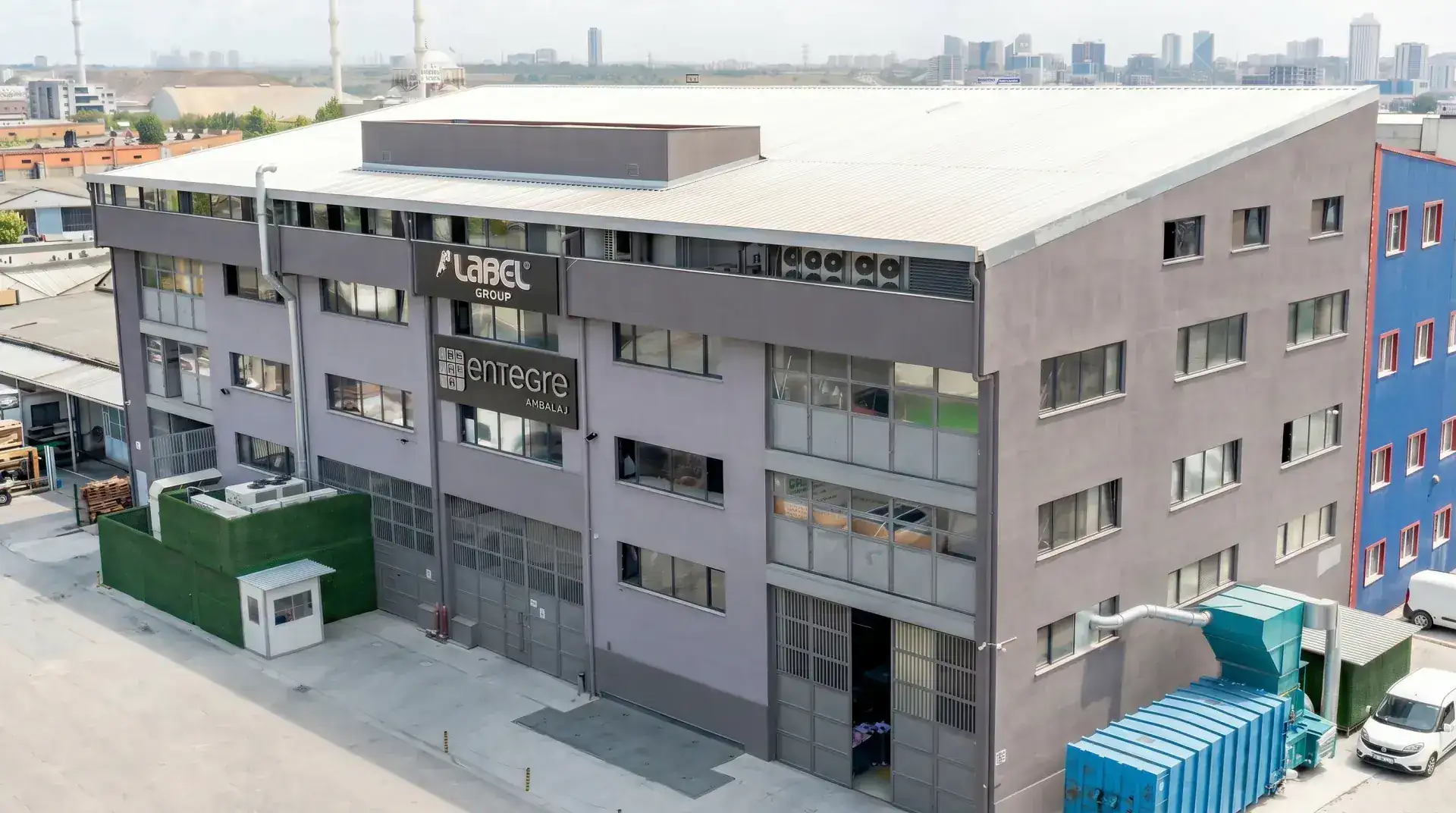Label Group entegre ambalaj üretim tesisi